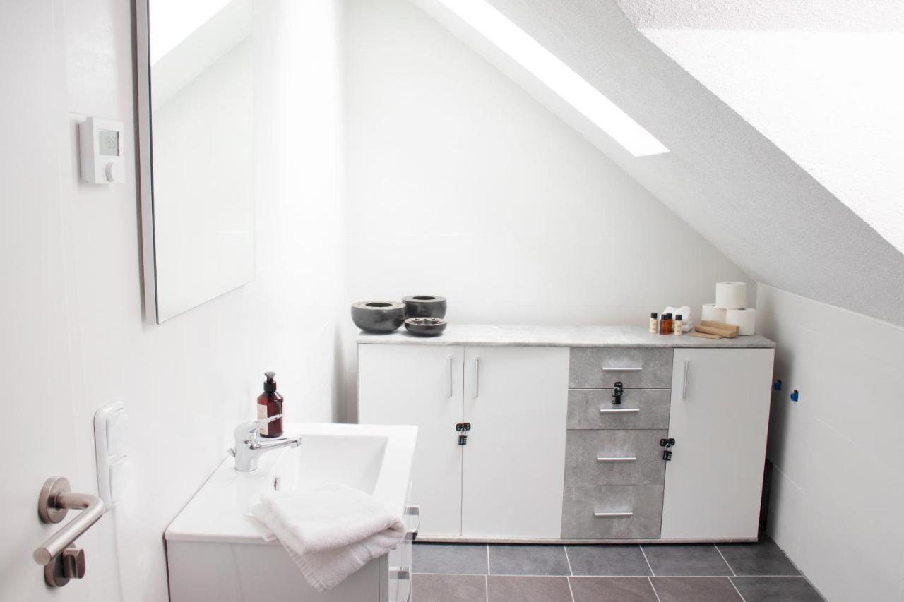 Modernes 80 Qm Apartment Mit Balkon Und Innenstadtnah Lorrach Exterior photo